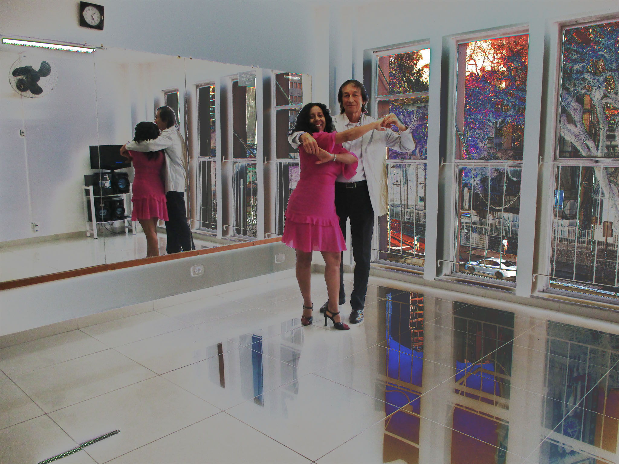 Aulas de para todas idades, Danca de Salao, do Ventre, Cigana na Consolacao, a partir de 99,00, duas vezes na semana, prox. 9 9295 6988, Metro Higienopolis-Mack